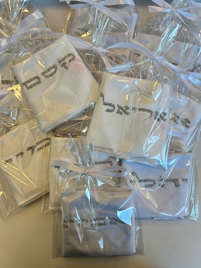 מטפחת ראש ארוז עם מיתוג